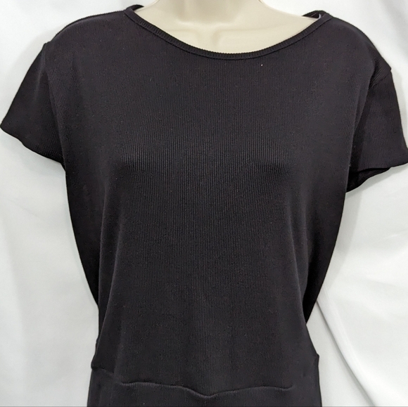 PrettyLittleThing NWT Ribbed Black Extreme Split Cap Sleeve Midi Dress Sz 16 - Picture 3 of 12